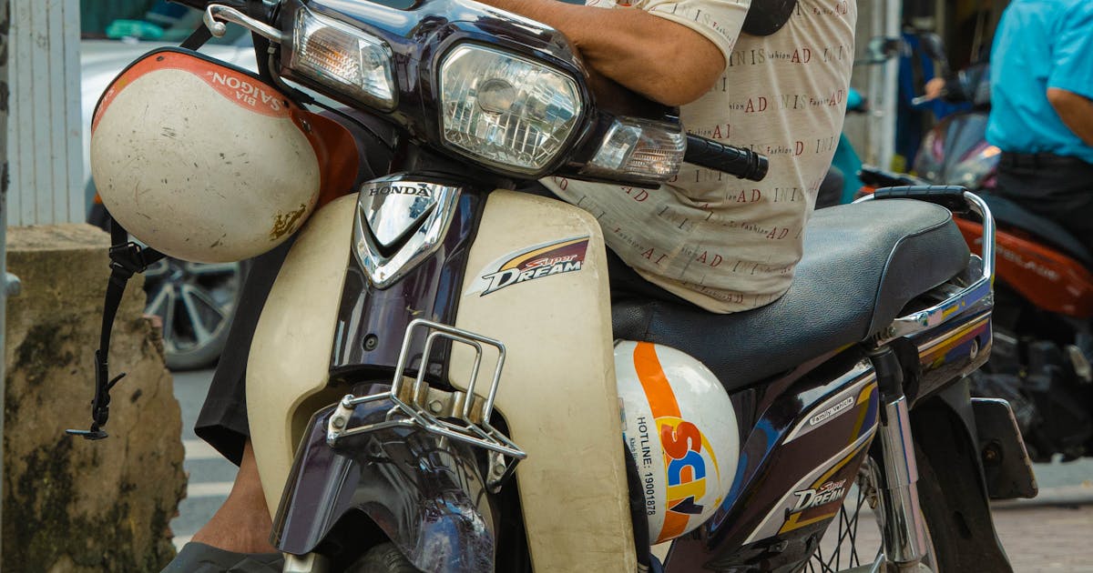 How to Rent a Motorbike in Vietnam (2026)